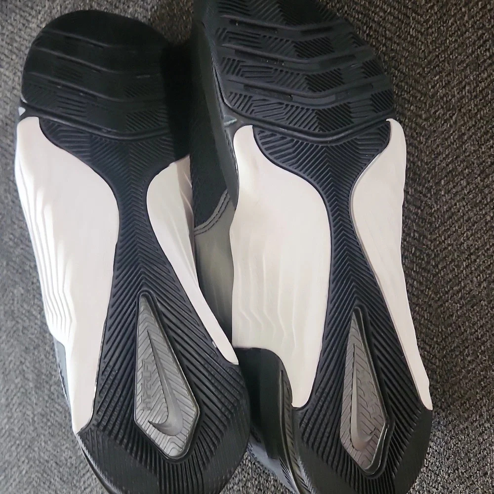Nike Men’s Athletic Shoes Black with White Accent